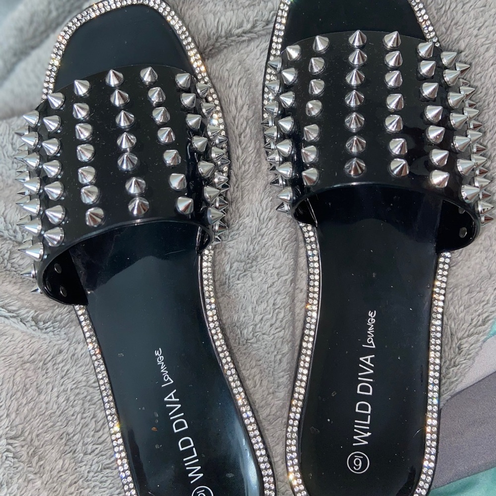 Black slides